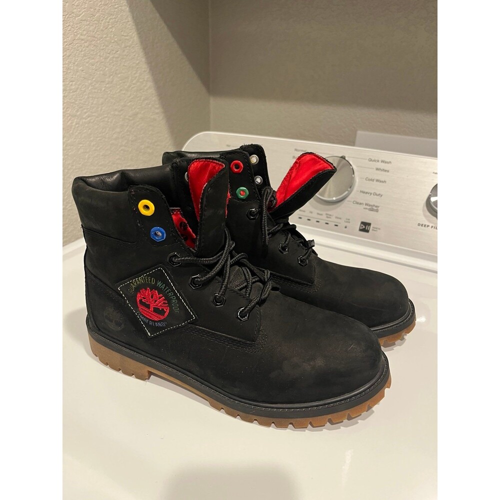 Timberland 6-Inch Premium Waterproof Boots – Men’s US 7 – Black Champion